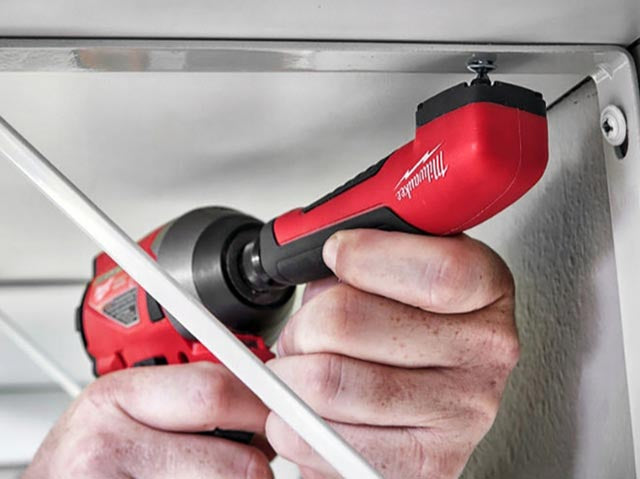 Acoplamiento angular recto + juego de puntas 38pcs Milwaukee 4932492656