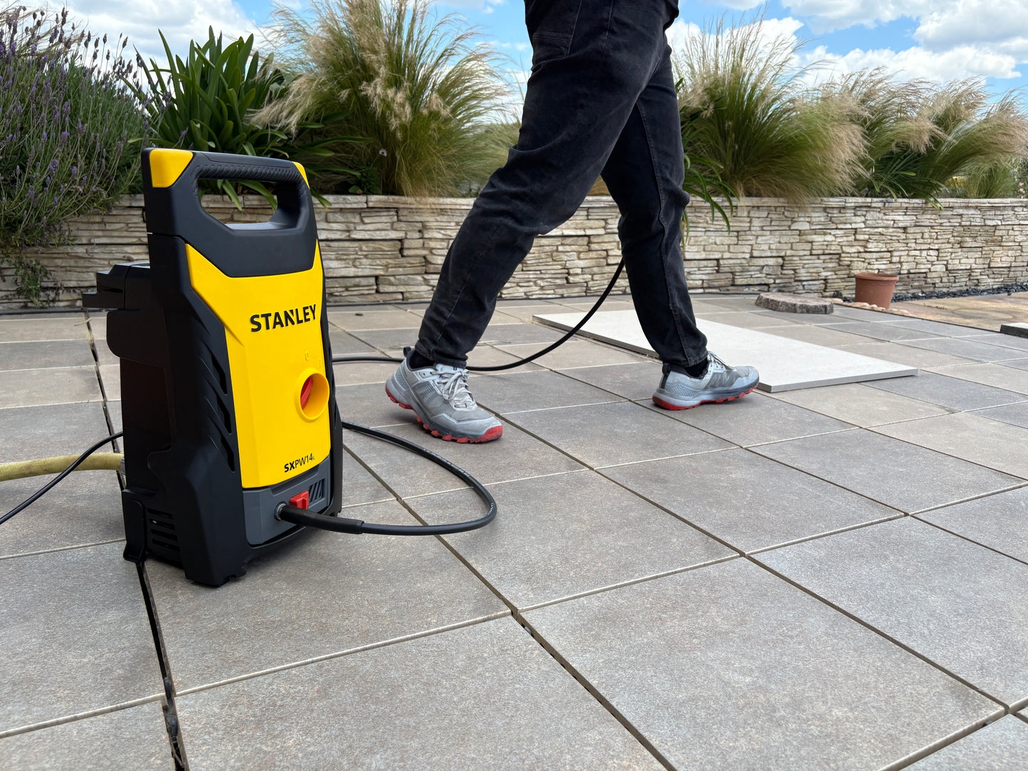 Hidrolimpiadora 110bar 390l/h 1400W SXPW14L-E 15206 Stanley