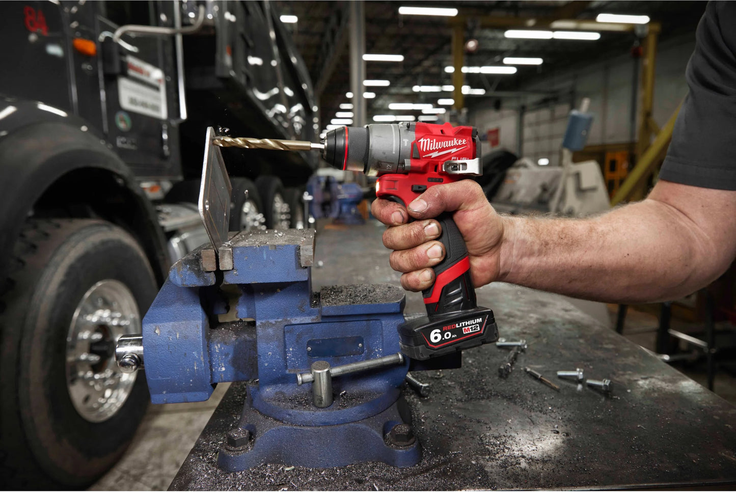 Taladro percutor subcompacto M12 Fuel Milwaukee M12 FPD2-0